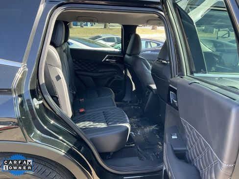 Used 2023 Mitsubishi Outlander SEL image 52