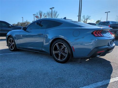 Used 2024 Ford Mustang Coupe image 6