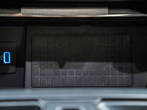 Used 2022 Ford F150 Limited image 29