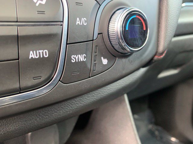 Used 2023 Chevrolet Traverse RS w/ LPO, Floor Liner Package AWD/4WD image 24