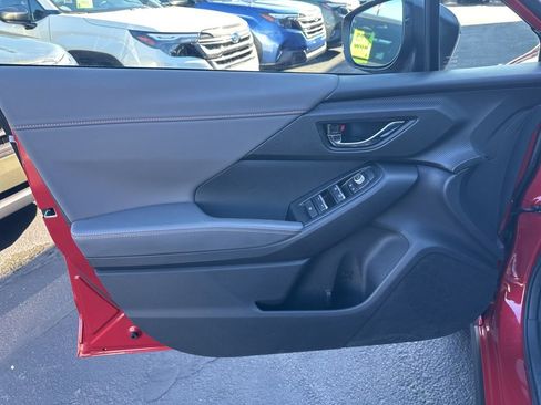 Used 2025 Subaru Crosstrek 2.5i Limited w/ Crosstrek Mirror Package image 18