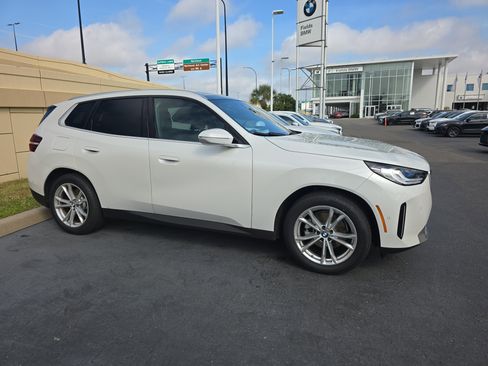 Certified 2025 BMW X3 xDrive30i w/ Convenience Package image 1