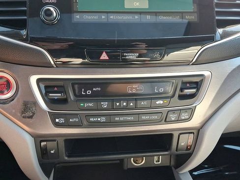 Used 2020 Honda Pilot EX-L image 16