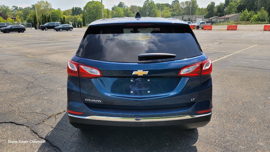 Used 2019 Chevrolet Equinox LT w/ Driver Convenience Package FWD image 10