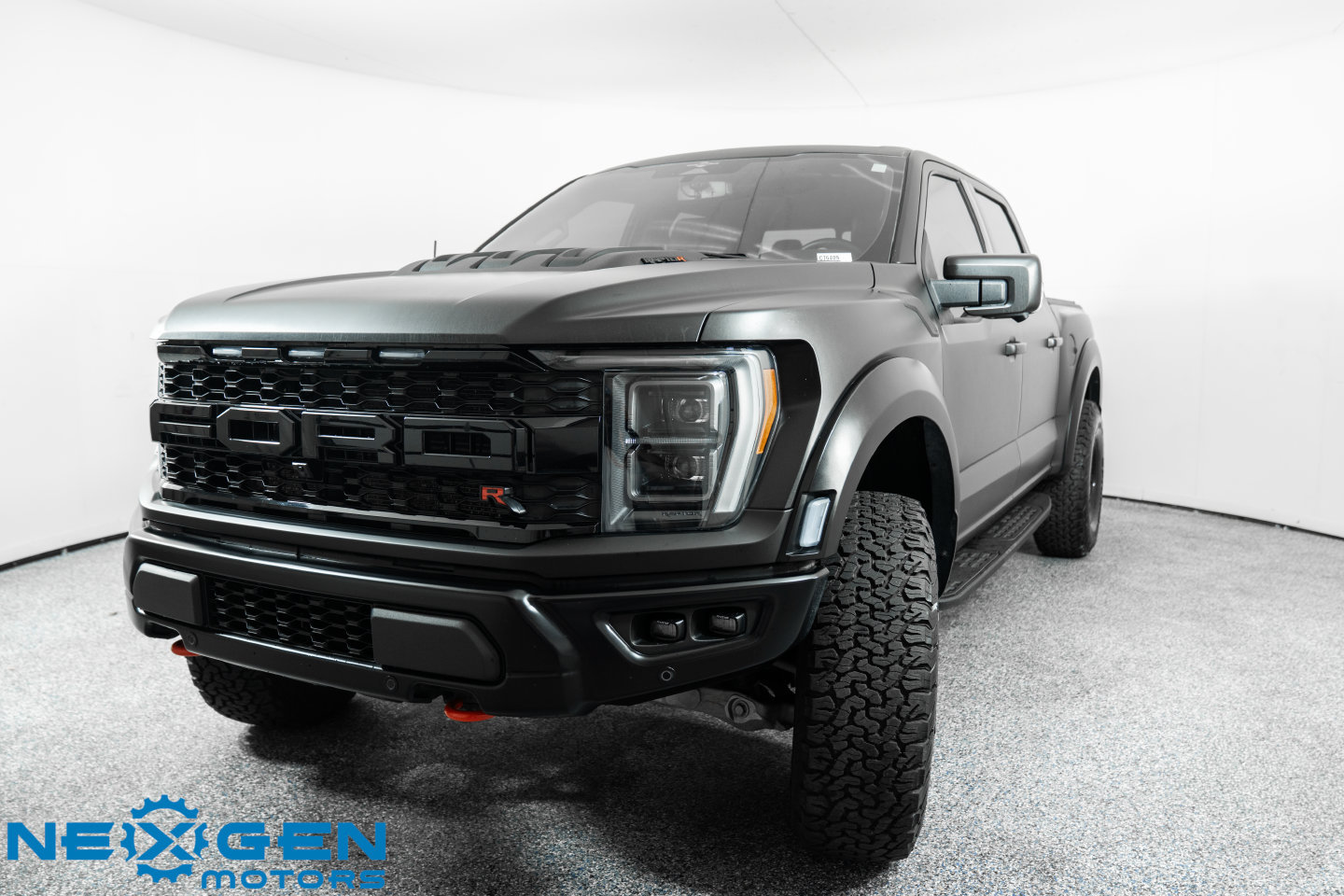 Used 2023 Ford F150 Raptor w/ Equipment Group 802A Raptor R AWD/4WD image 11
