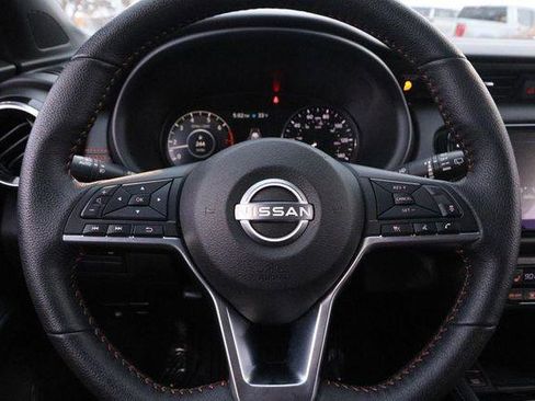 Used 2024 Nissan Kicks SR w/ SR Premium Package image 10
