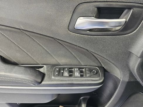 Used 2019 Dodge Charger Scat Pack w/ Navigation & Travel Group RWD image 13