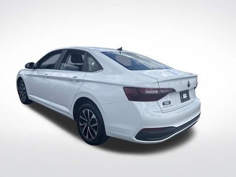 Used 2023 Volkswagen Jetta S FWD image 3
