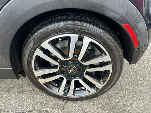 Used 2020 MINI Cooper 2-Door Hardtop FWD image 9