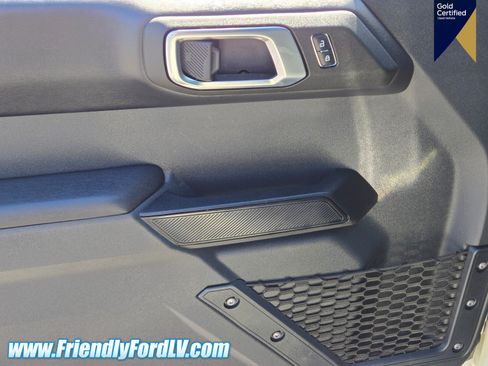 Certified 2025 Ford Bronco Outer Banks AWD/4WD image 17