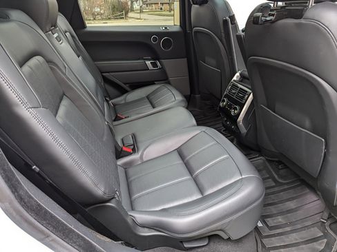 Used 2018 Land Rover Range Rover Sport HSE Dynamic image 8