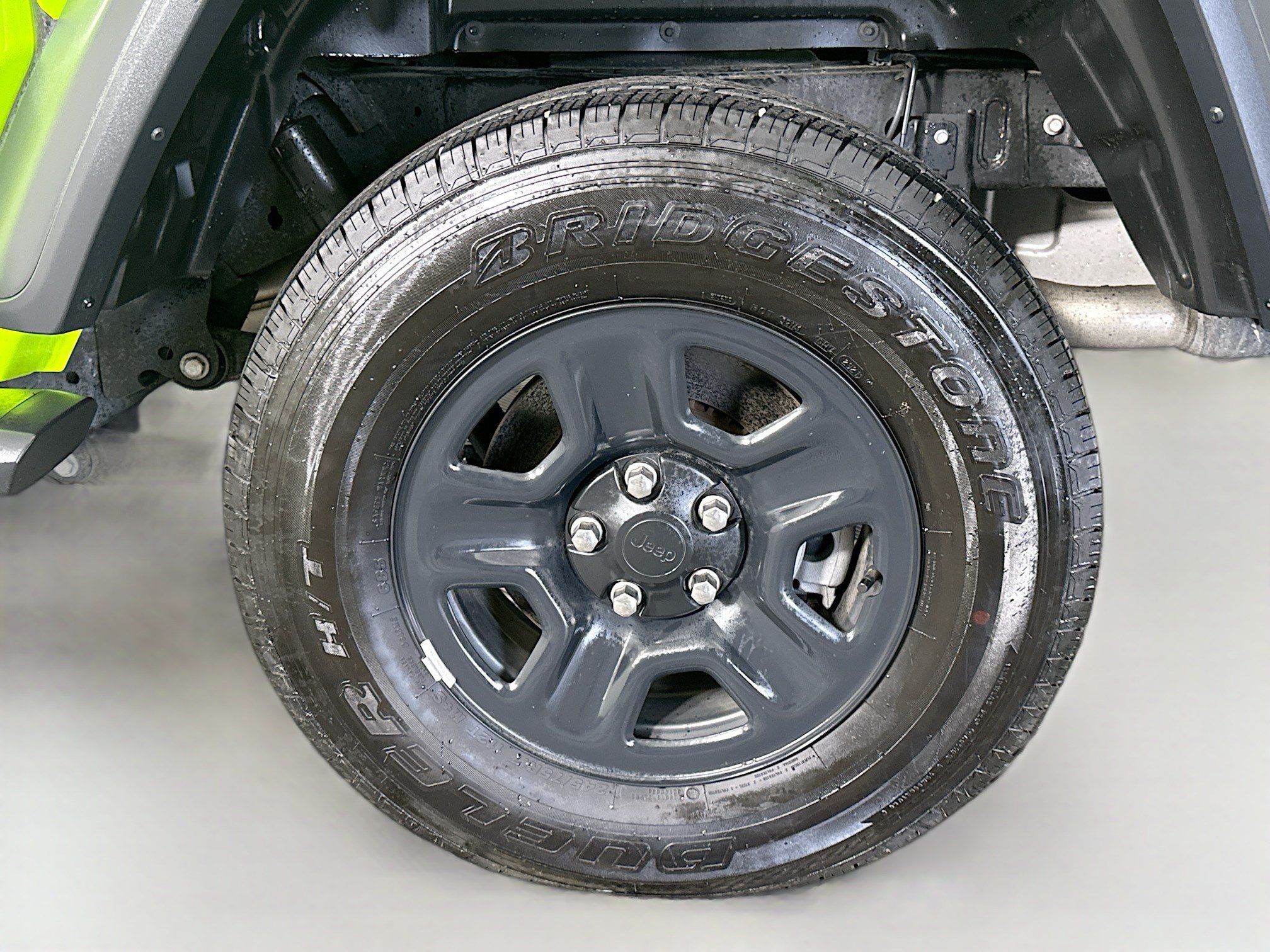 Used 2021 Jeep Gladiator Sport AWD/4WD image 37