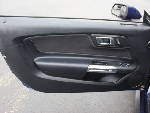 Used 2020 Ford Mustang Coupe w/ Black Accent Package image 11