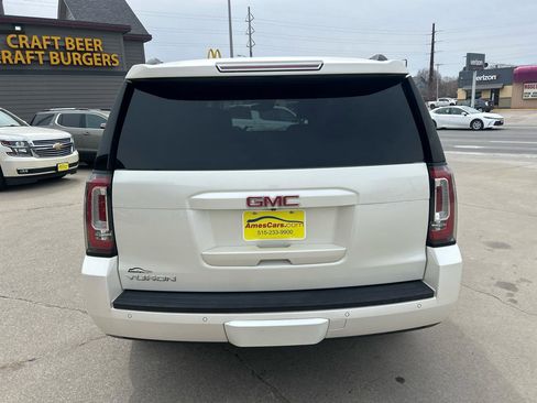 Used 2015 GMC Yukon SLT w/ HD Trailering Package image 4
