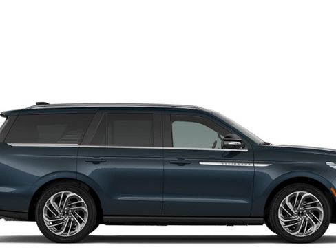 New 2026 Lincoln Navigator Reserve AWD/4WD image 73