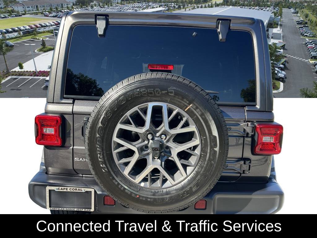Used 2025 Jeep Wrangler Unlimited Sahara w/ Technology Group AWD/4WD image 19