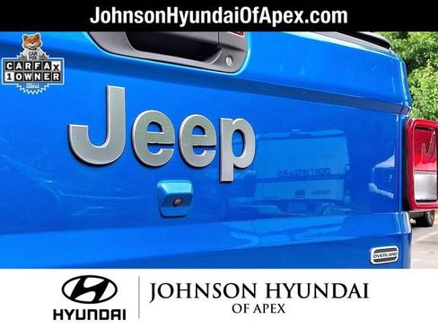 Used 2021 Jeep Gladiator Overland w/ Cold Weather Group AWD/4WD image 27