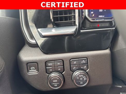 Certified 2024 Chevrolet Silverado 2500 High Country image 31