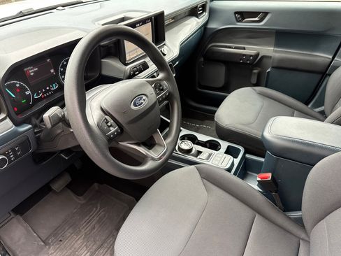 Used 2024 Ford Maverick XL FWD image 10