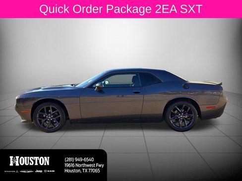 Used 2020 Dodge Challenger SXT w/ Blacktop Package RWD image 8