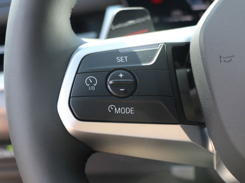 Used 2025 BMW X1 xDrive28i w/ Technology Package AWD/4WD image 18