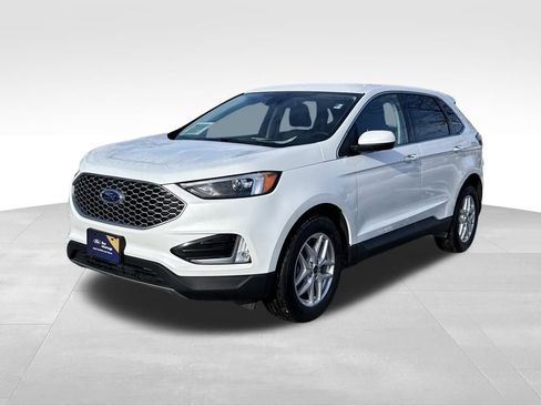 Certified 2024 Ford Edge SEL w/ Convenience Package image 2