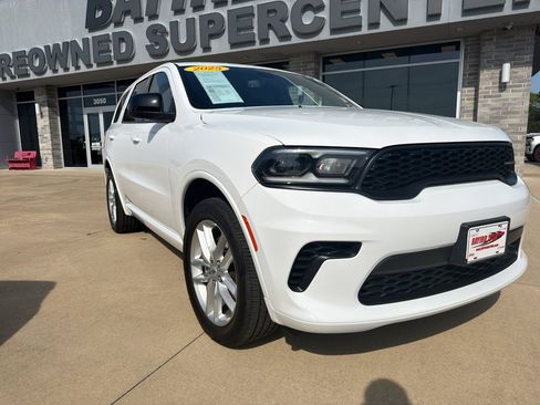 Used 2025 Dodge Durango GT AWD/4WD image 3