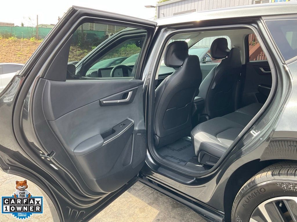 Used 2024 Kia EV6 Wind RWD image 26