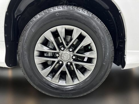 Used 2015 Lexus GX 460 Luxury AWD/4WD image 10