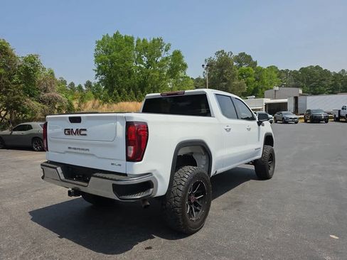 Used 2022 GMC Sierra 1500 SLE RWD image 3