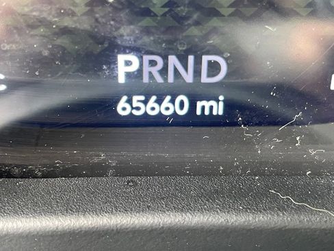 Used 2022 Jeep Wrangler Unlimited Sahara image 15