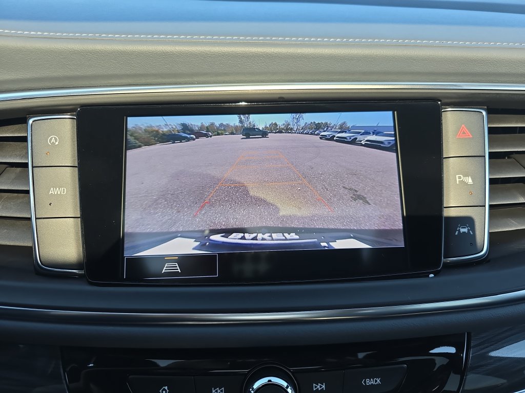 Used 2024 Buick Enclave Essence w/ Experience Buick Package AWD/4WD image 26