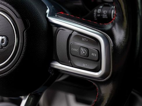 Used 2021 Jeep Wrangler Unlimited Rubicon AWD/4WD image 23