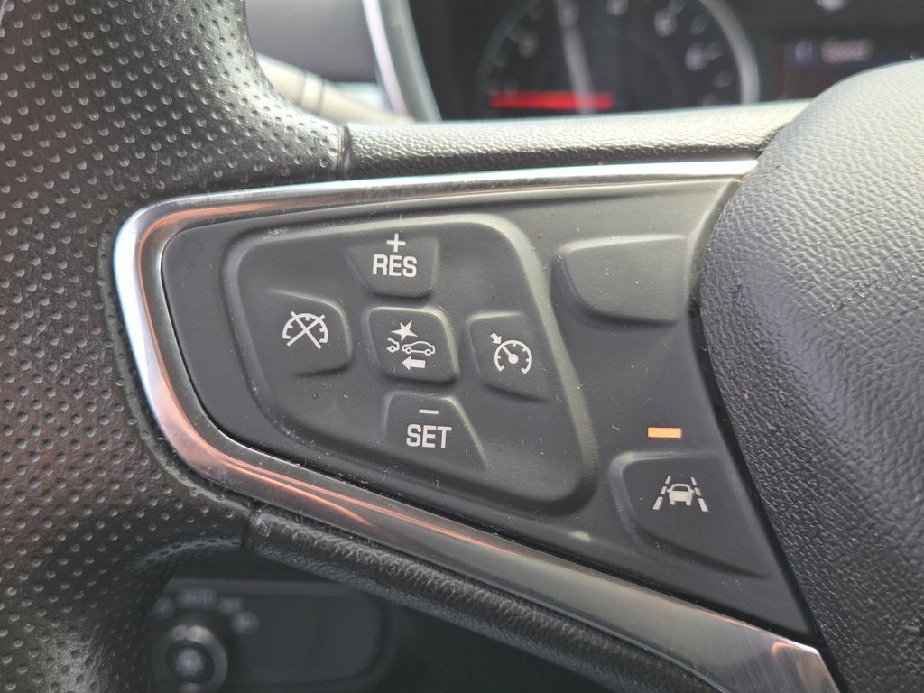 Used 2020 Chevrolet Equinox LT FWD image 14