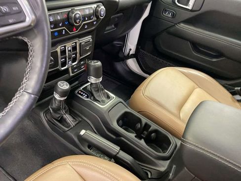 Used 2023 Jeep Wrangler Unlimited Sahara w/ Cold Weather Group image 22