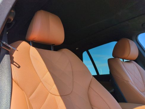 Used 2026 BMW X5 sDrive40i image 34