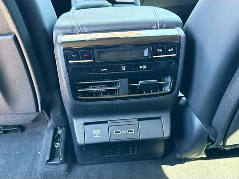 Used 2024 Acura MDX FWD w/ Technology Package image 20