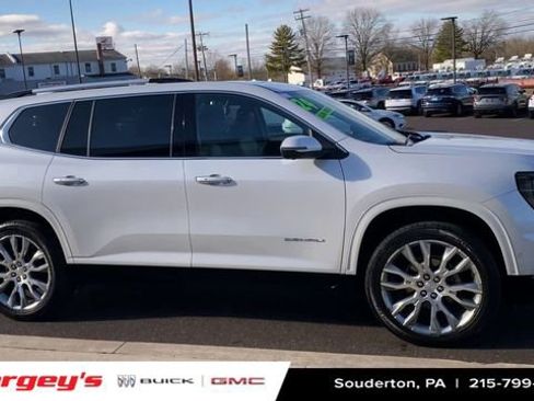 Certified 2024 GMC Acadia Denali w/ Super Cruise Package image 11