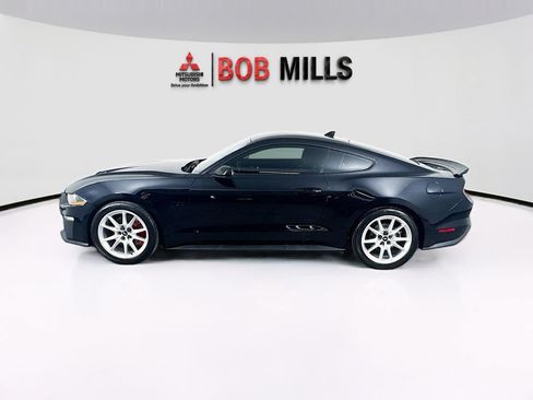 Used 2021 Ford Mustang GT w/ Black Accent Package RWD image 4