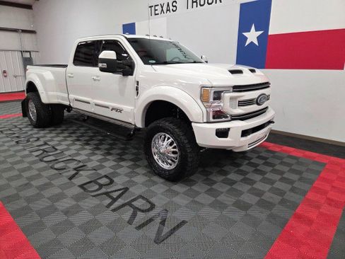 Used 2021 Ford F350 Lariat w/ Lariat Ultimate Package image 16