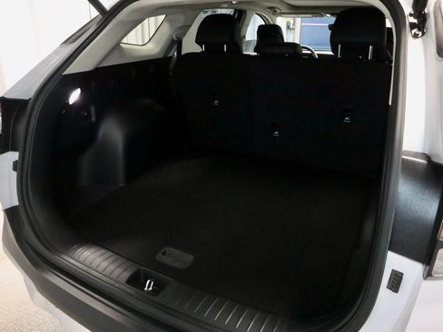 Used 2025 Kia Sportage EX w/ Premium Package image 16