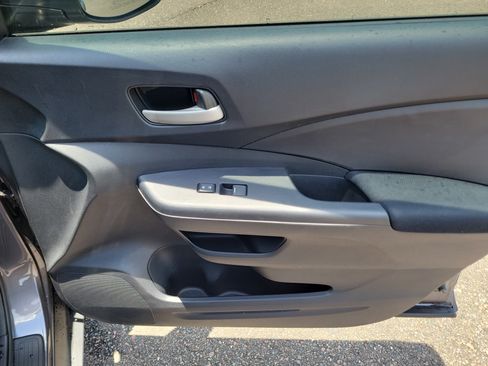 Used 2016 Honda CR-V LX image 19
