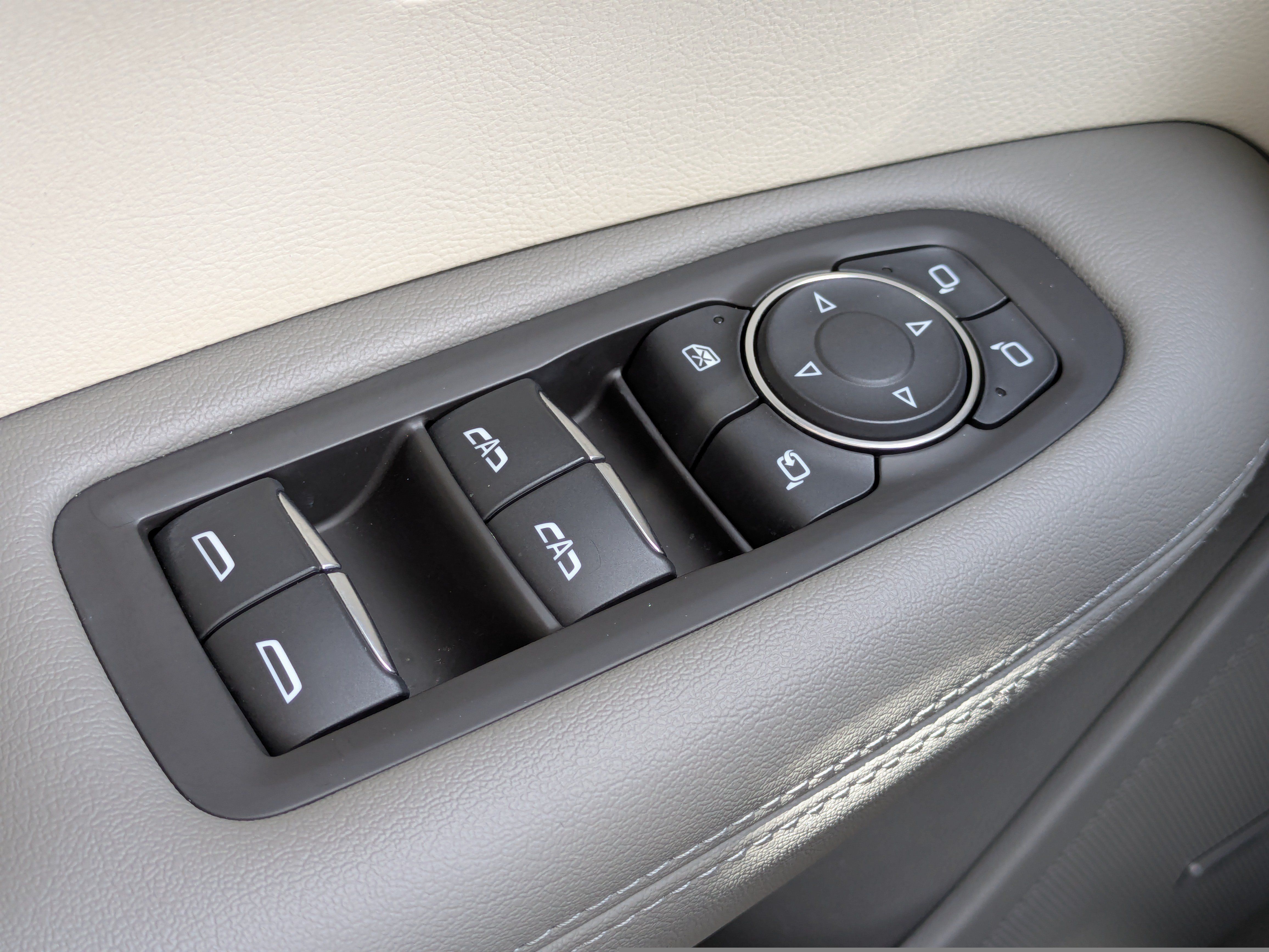 Certified 2024 Cadillac XT6 Premium Luxury FWD image 20