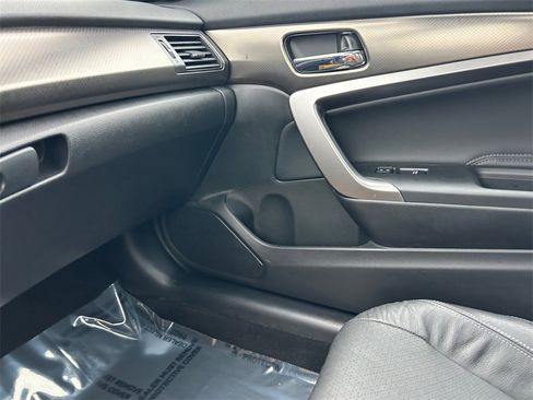 Used 2017 Honda Accord EX-L image 26