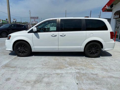 Used 2019 Dodge Grand Caravan GT image 4
