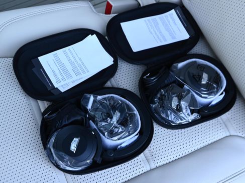 Used 2025 Cadillac Escalade Sport Platinum w/ LPO, Floor Liner Package image 28