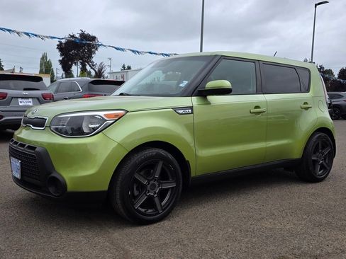Used 2016 Kia Soul image 1