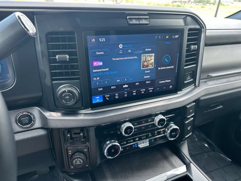 Used 2025 Ford F250 Platinum w/ Tremor Off-Road Package AWD/4WD image 16
