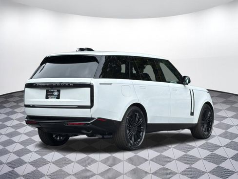 New 2026 Land Rover Range Rover Long Wheelbase SE AWD/4WD image 9