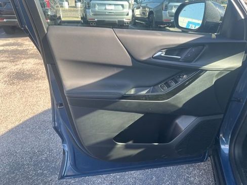 New 2026 Chevrolet Equinox LT image 11